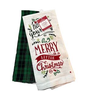 Christmas Kitchen‎ Towels. Set Of 2. Christmas Prints. Green Plaid